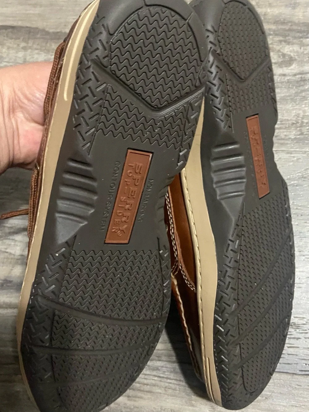 Sperry Men's Brown Leather Moc Toe Boat Shoes with Cream Sole